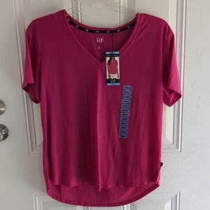 GAP Women's Vivid Pink Short Sleeve Tee